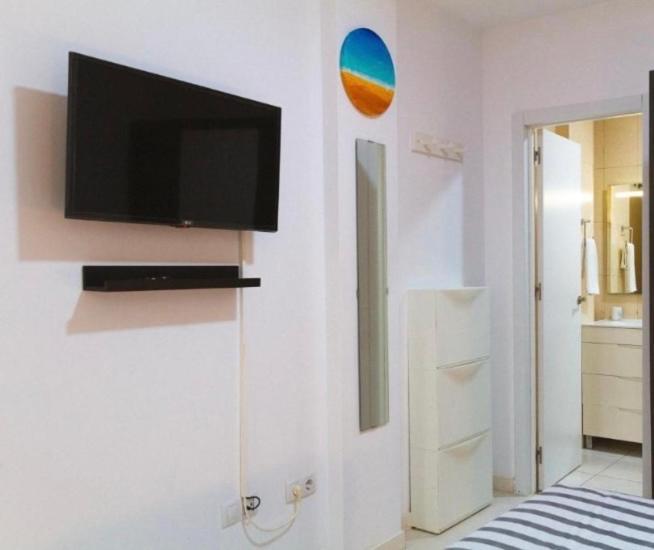 Apartment With A Patio In Las Canteras Лас Палмас де Гран Канария Екстериор снимка